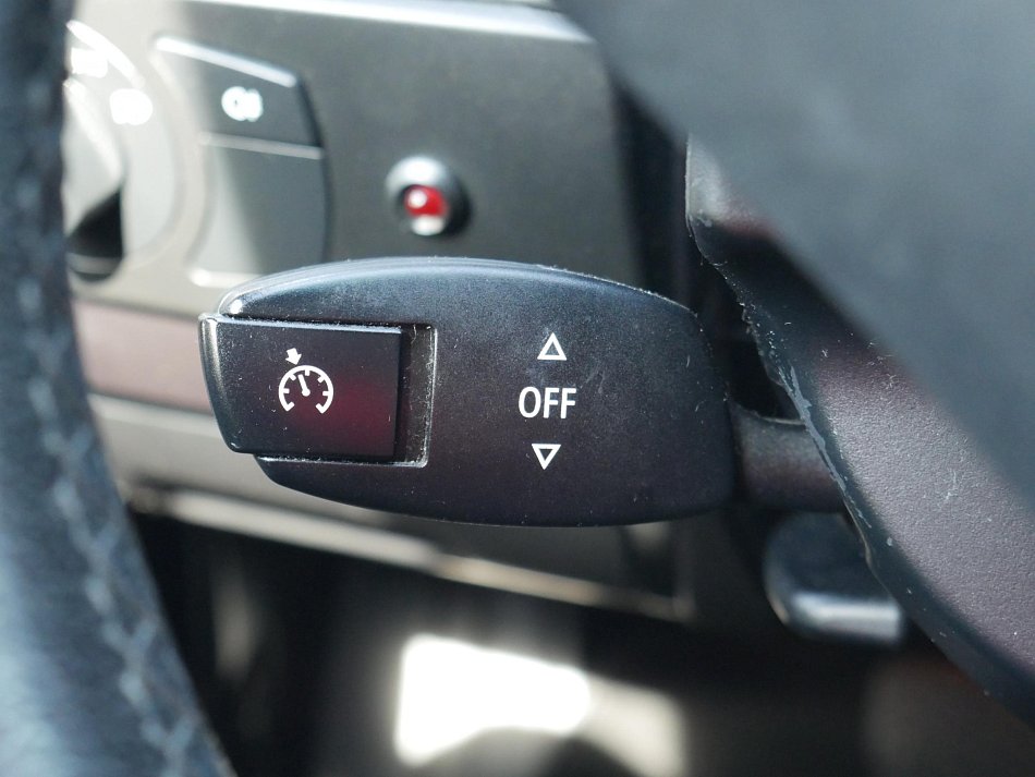 BMW Řada 5 2.5 i  523i