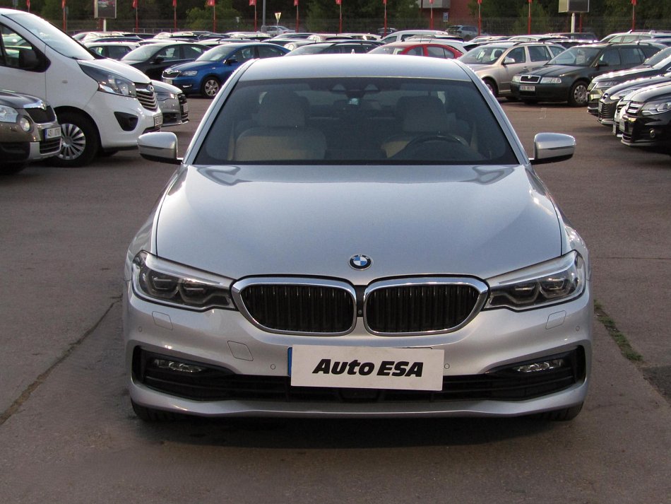 BMW Řada 5 3.0i  540i xDrive