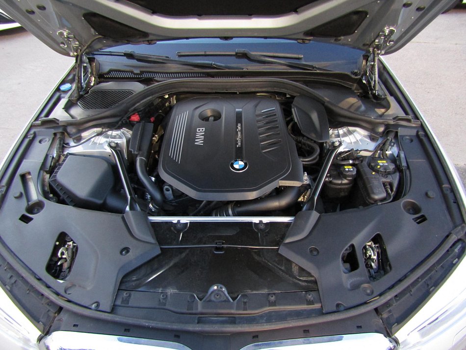 BMW Řada 5 3.0i  540i xDrive
