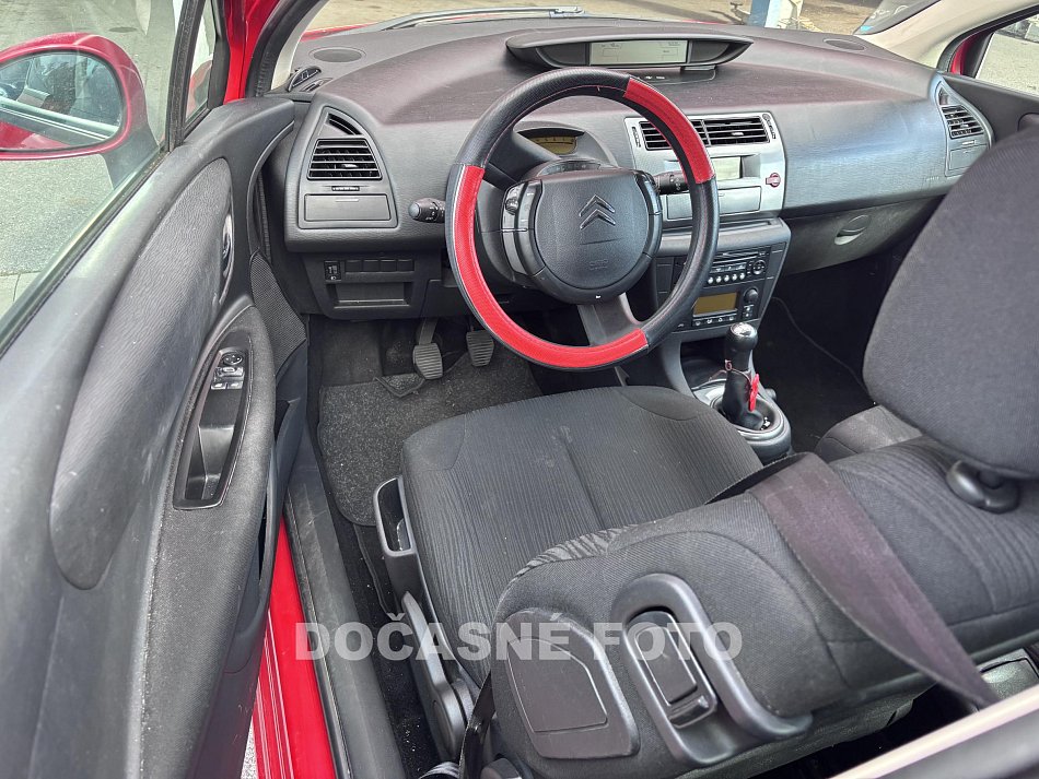 Citroën C4 1.6 i 