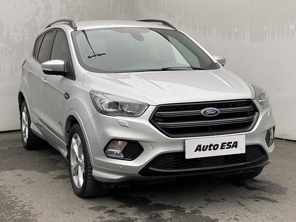 Ford Kuga 1.5EB ST-Line AWD