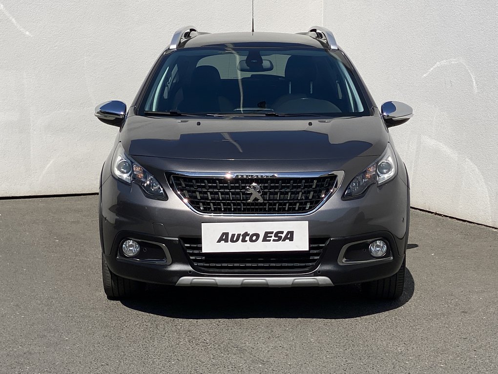 Peugeot 2008 1.2PT Crossway