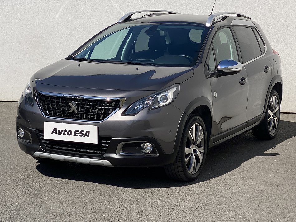 Peugeot 2008 1.2PT Crossway
