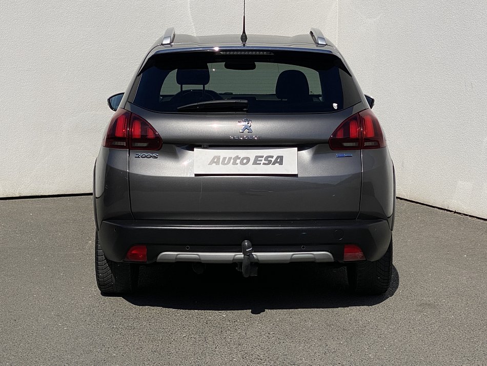 Peugeot 2008 1.2PT Crossway