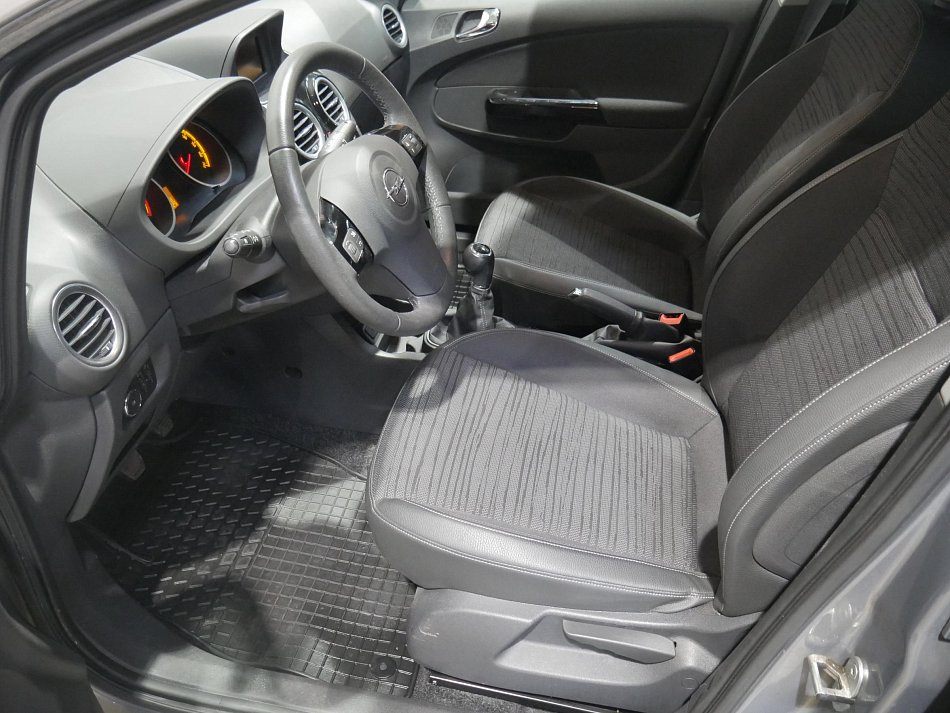 Opel Corsa 1.4 Energy