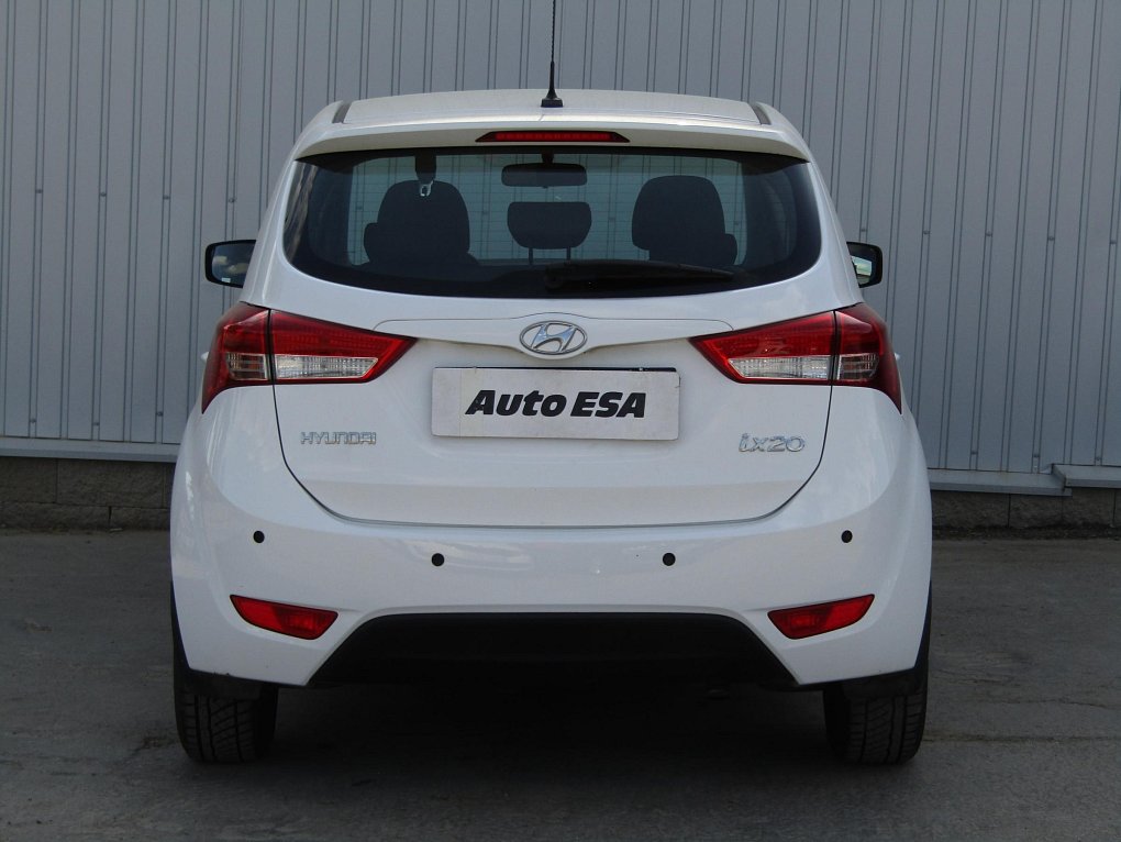 Hyundai Ix20 1.4 CVVT 