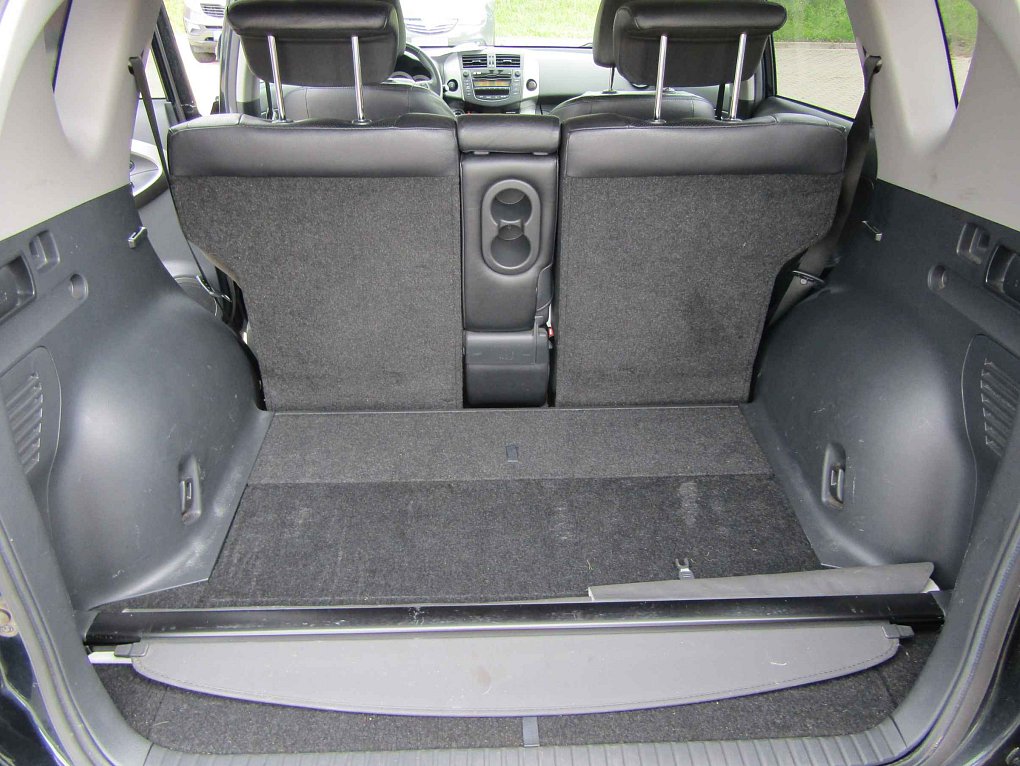 Toyota RAV4 2.2D-CAT  4x4