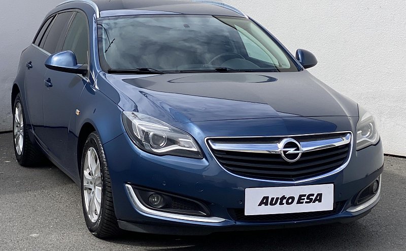 Opel Insignia 1.6 CDTi 