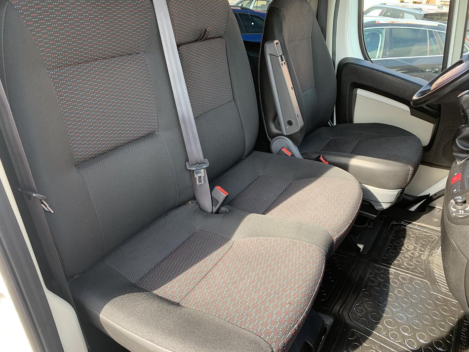 Citroën Jumper 2.0HDi  L3H2 6míst