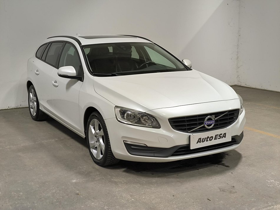 Volvo V60 2.0D 