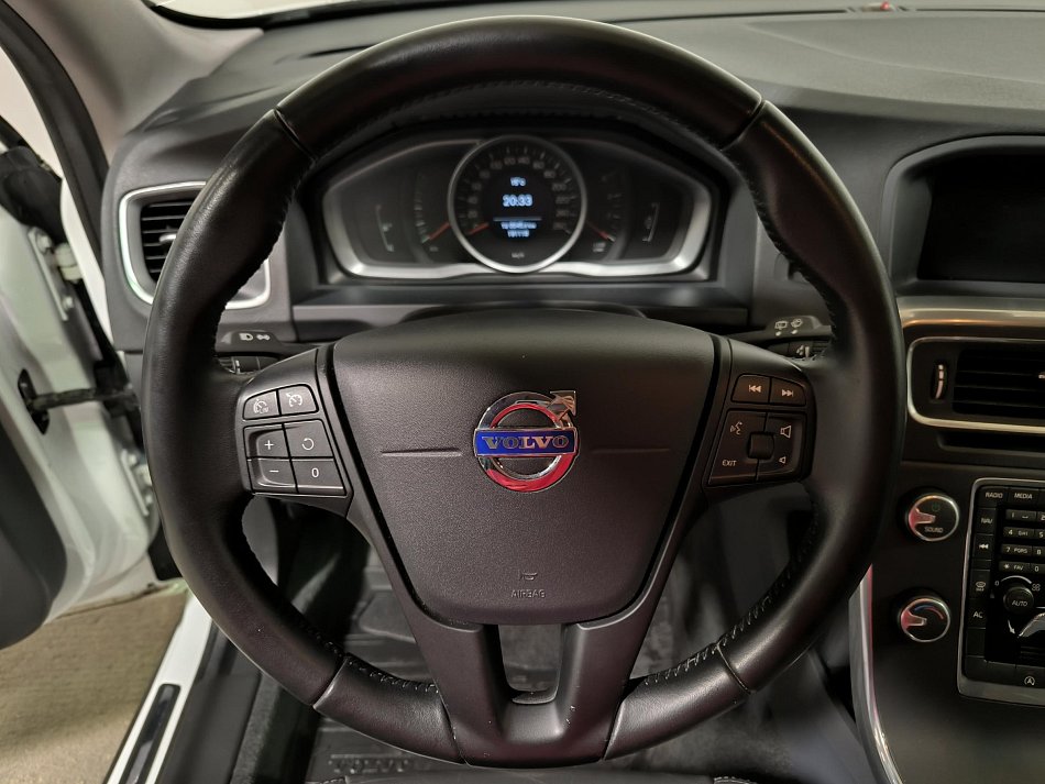 Volvo V60 2.0D 