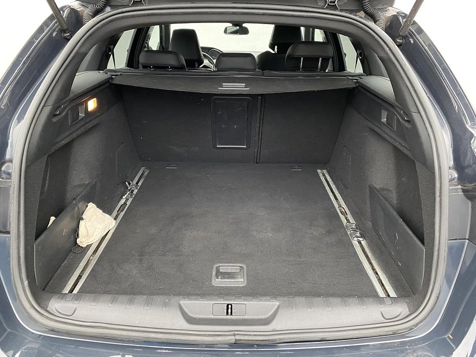 Peugeot 308 2.0 HDi GT