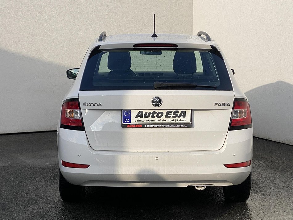 Škoda Fabia III 1.0 TSi Ambition