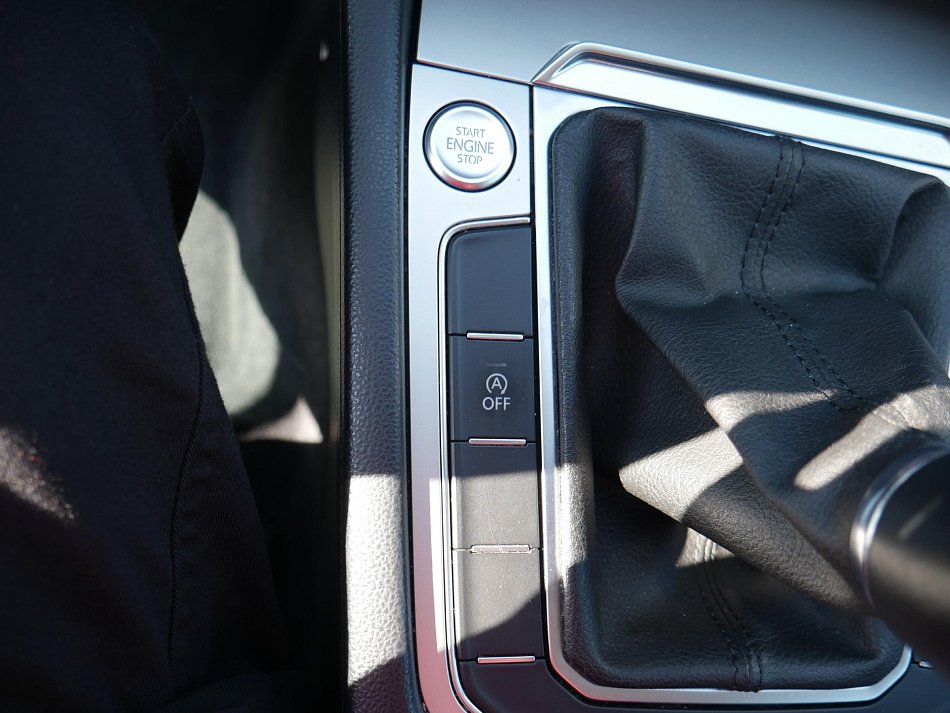 Volkswagen Passat 2.0 TDi 