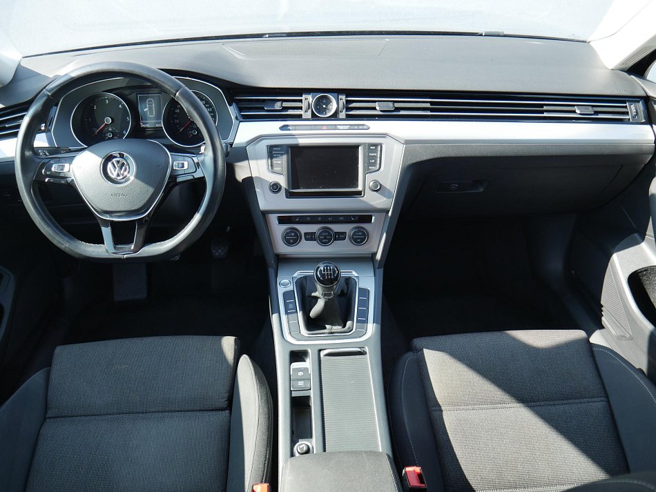 Volkswagen Passat 2.0 TDi 