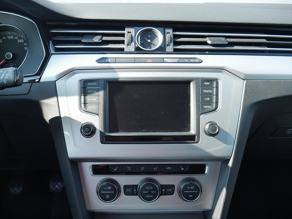Volkswagen Passat 2.0 TDi 