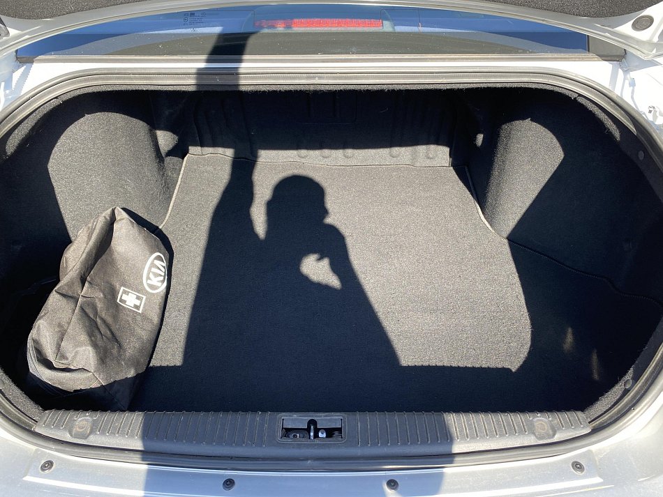 Kia OPIRUS 3.5 V6 
