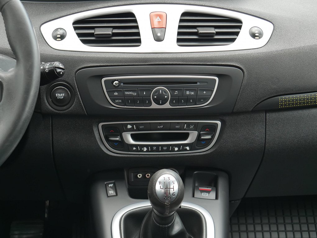 Renault Scénic 1.5 dCi  7míst