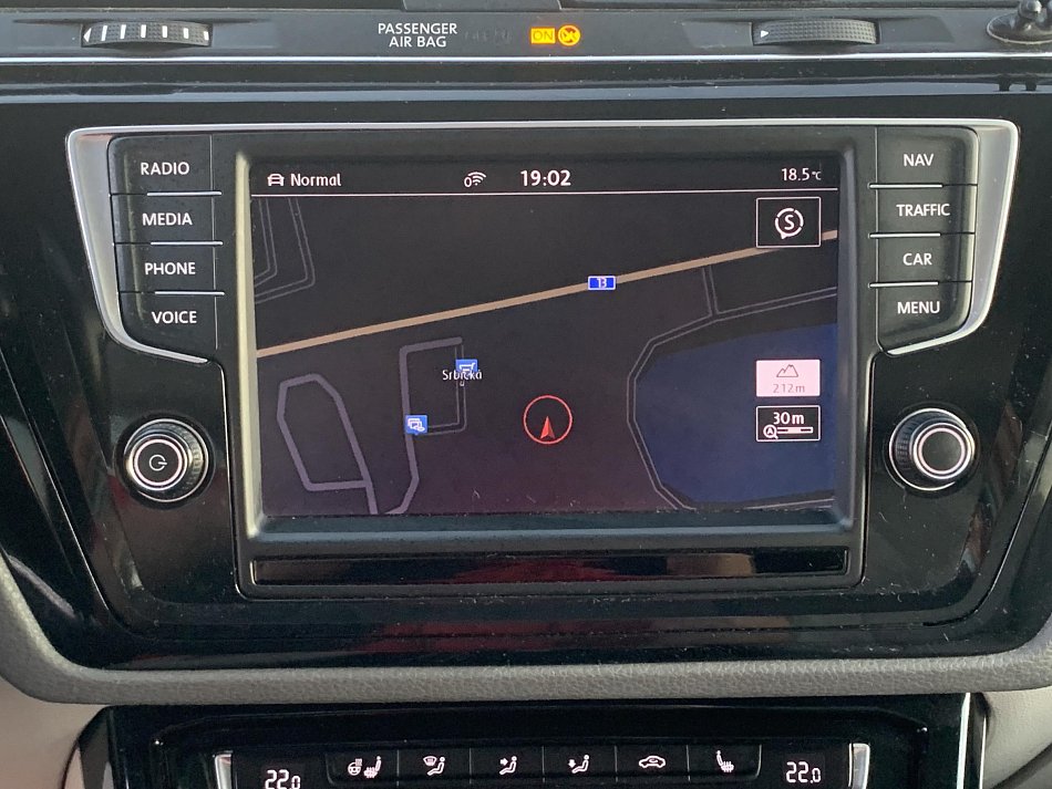 Volkswagen Touran 2.0 TDi 