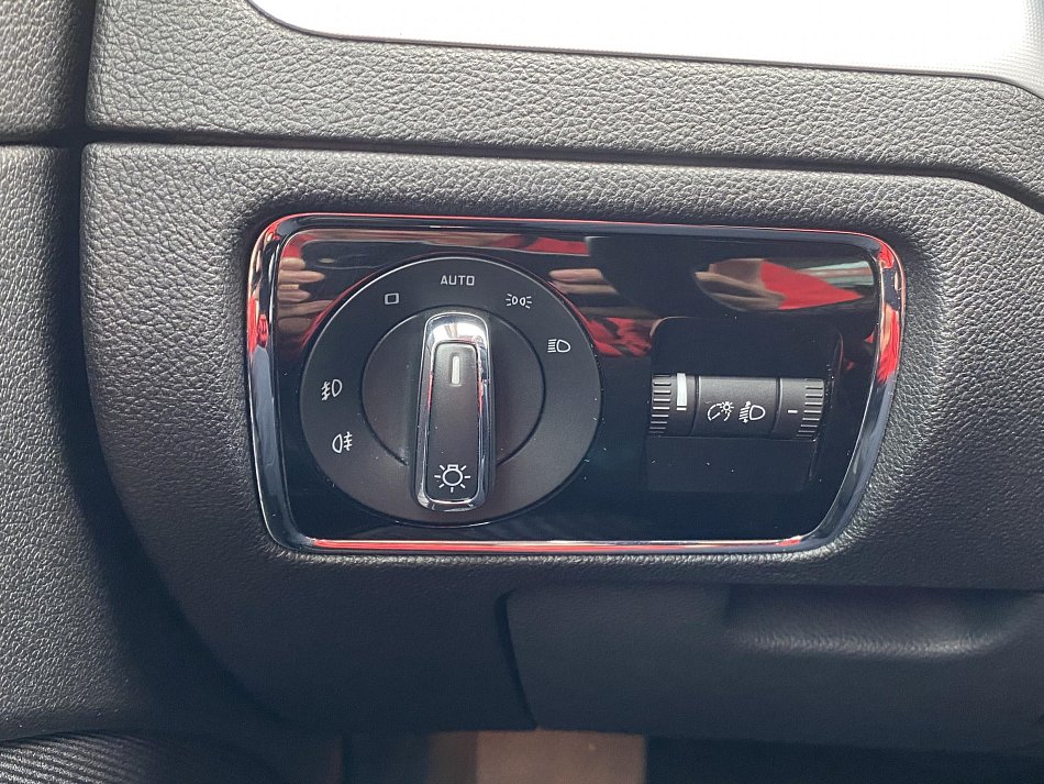 Škoda Superb II 2.0 TDi Ambition