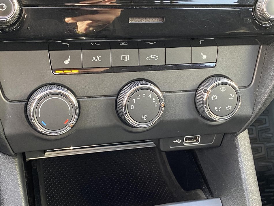 Škoda Octavia III 1.6TDi 