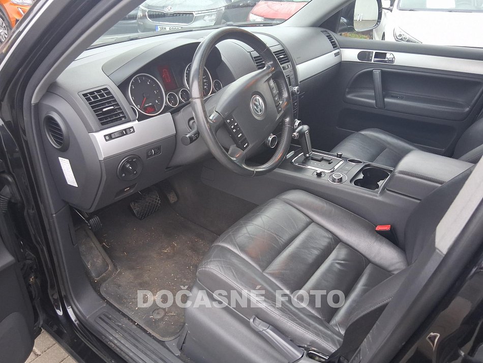Volkswagen Touareg 3.0TDI  4x4