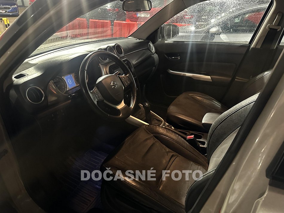 Suzuki Vitara 1.6i  4x4