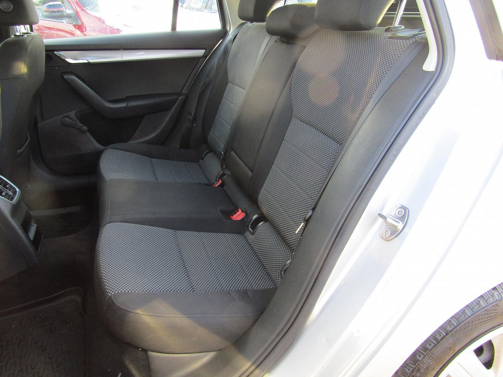 Škoda Octavia III 1.6 TDi Ambition