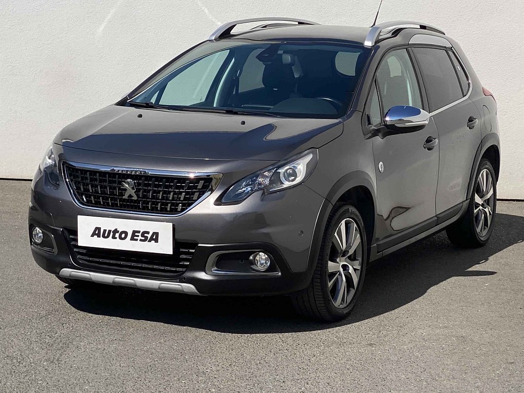 Peugeot 2008 1.2PT Crossway