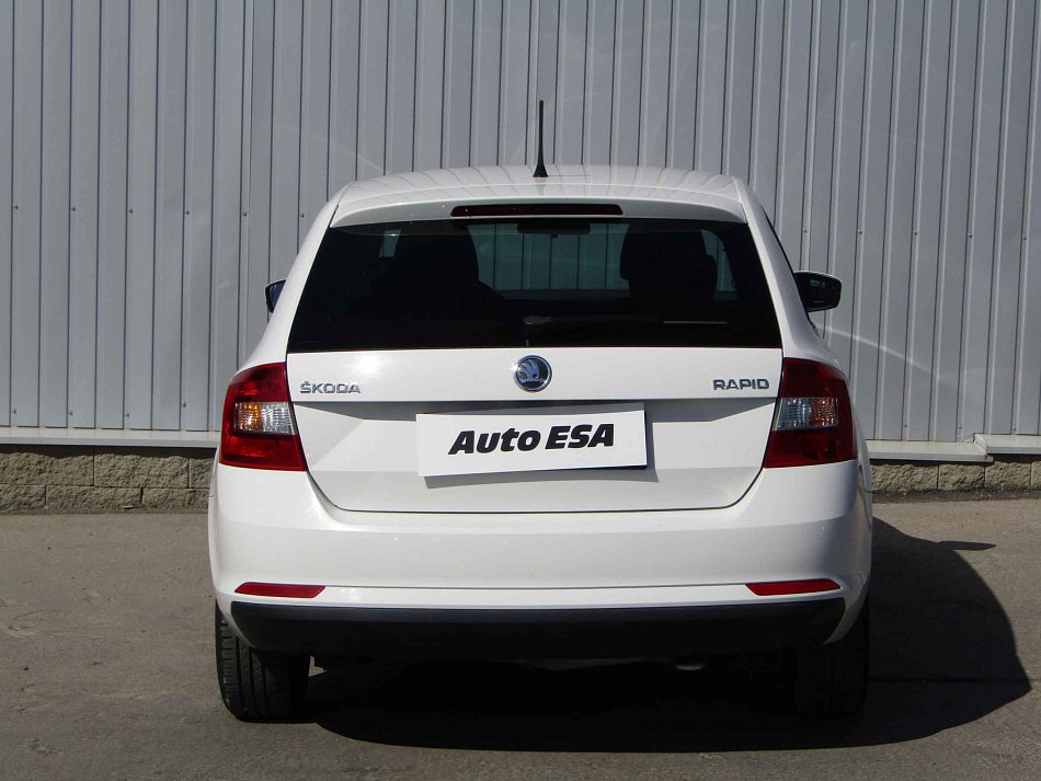Škoda Rapid 1.6 TDi Ambition