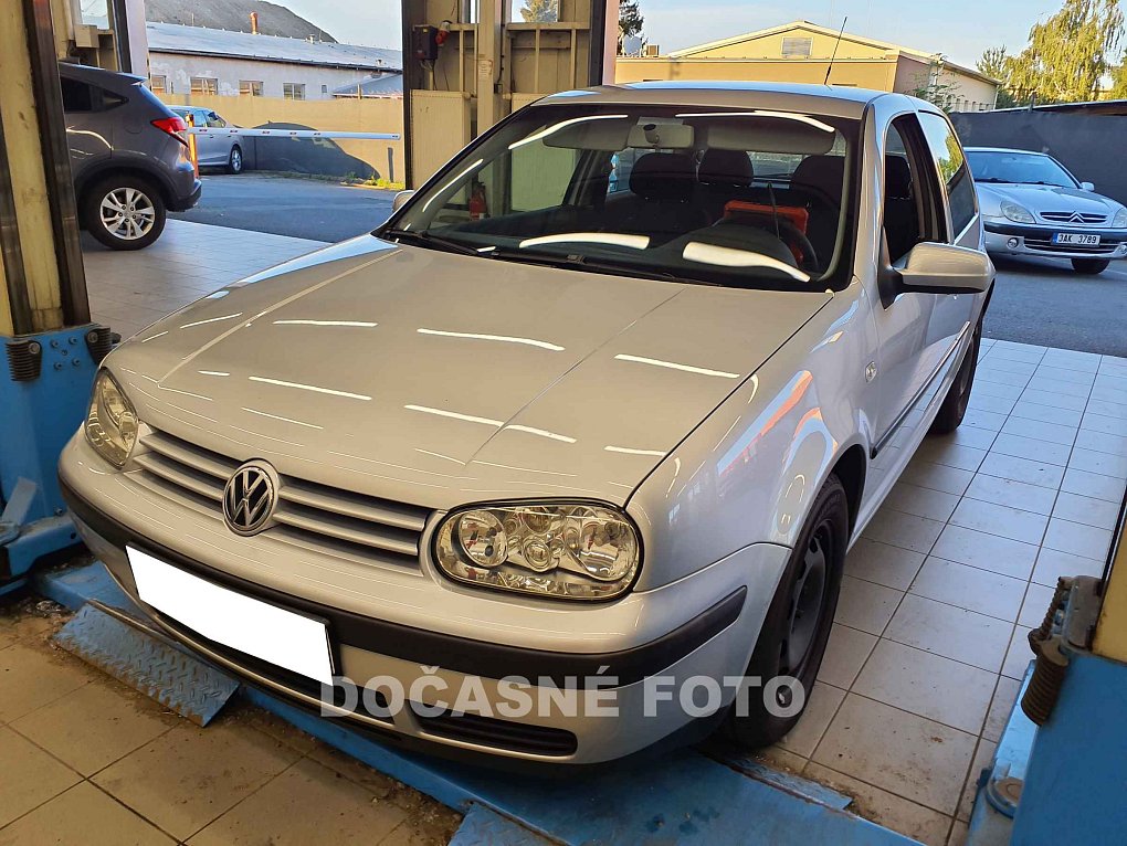 Volkswagen Golf 1.4 16V  IV