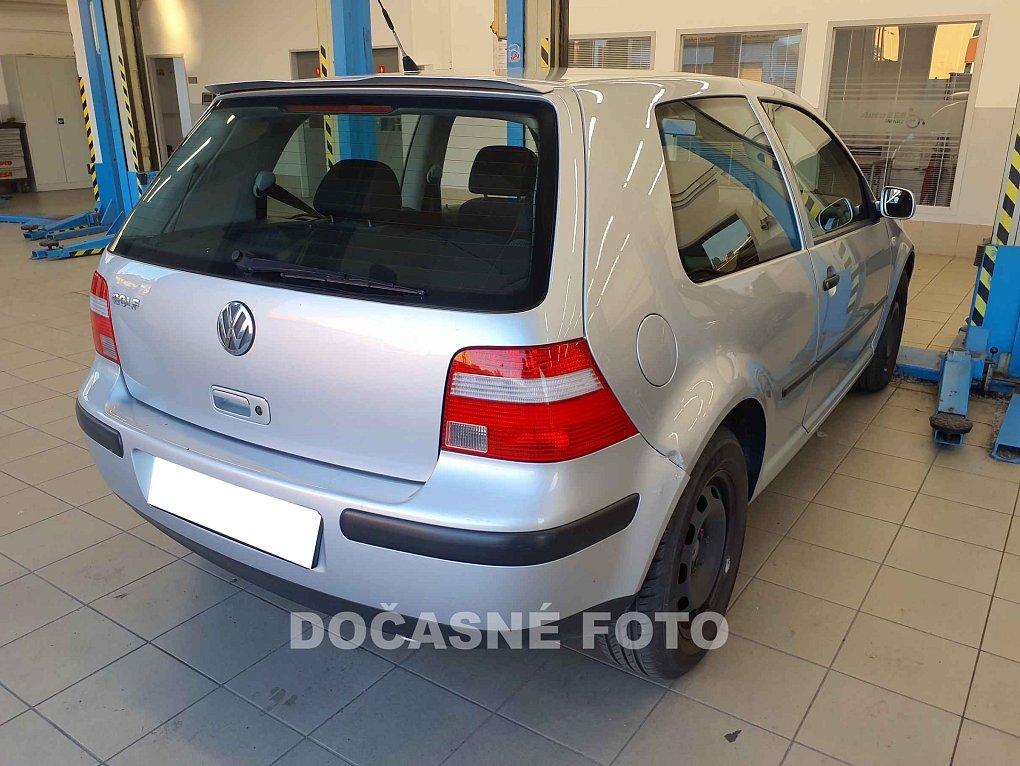 Volkswagen Golf 1.4 16V  IV