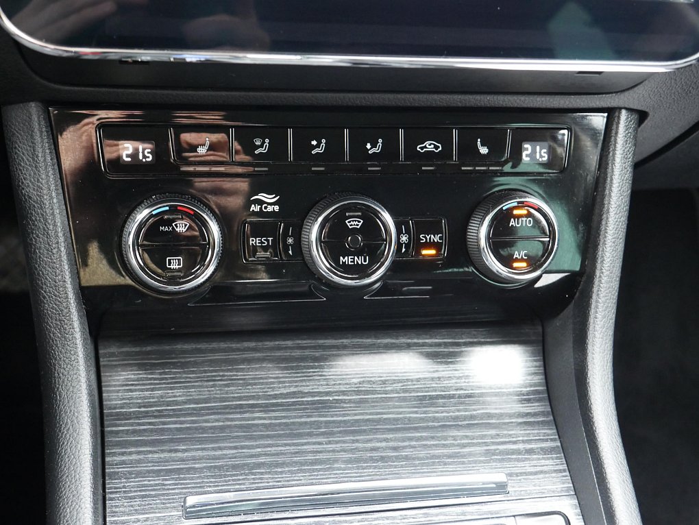 Škoda Superb III 2.0 TDi Style 4x4