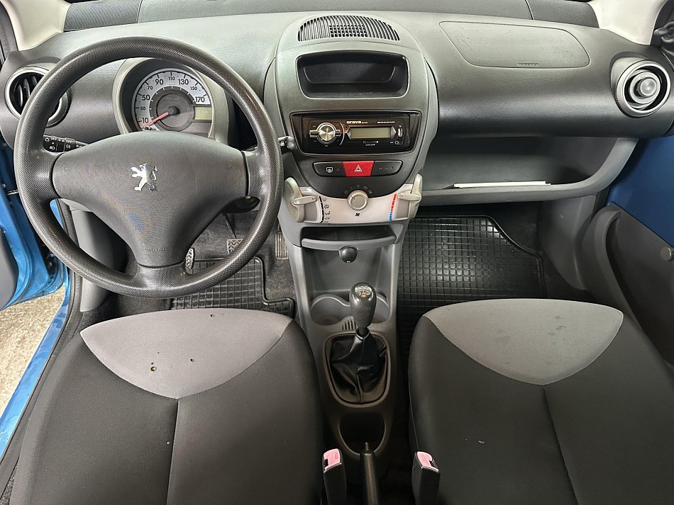 Peugeot 107 1.0i 