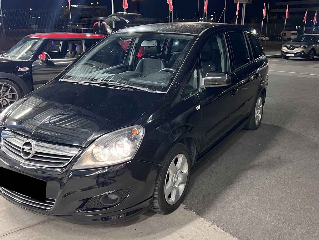 Opel Zafira 1.8 i 