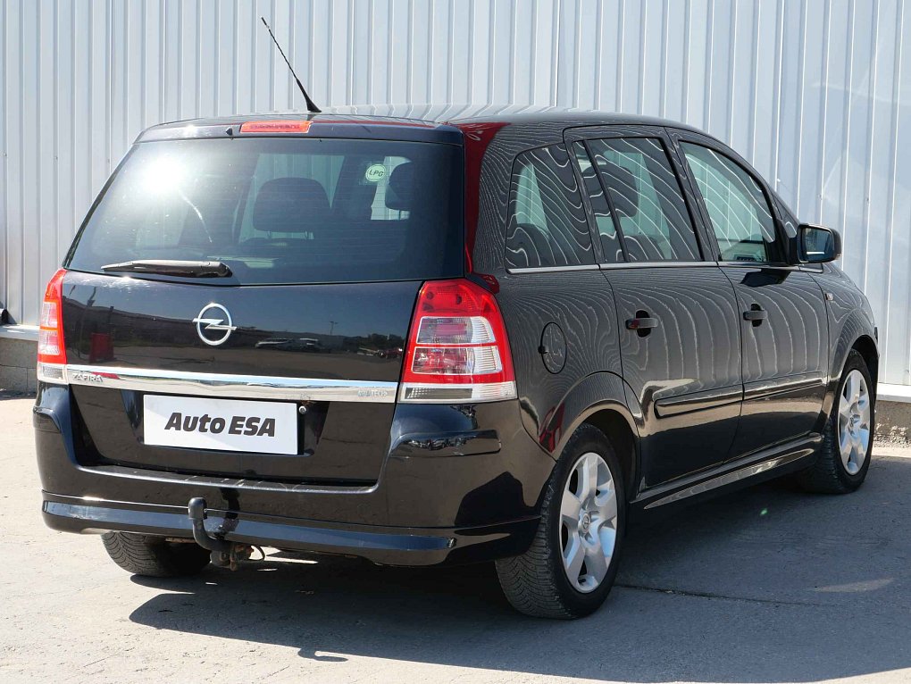 Opel Zafira 1.8 i 