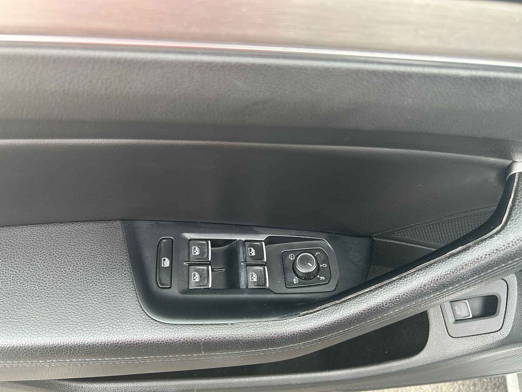 Volkswagen Passat 2.0TDi 
