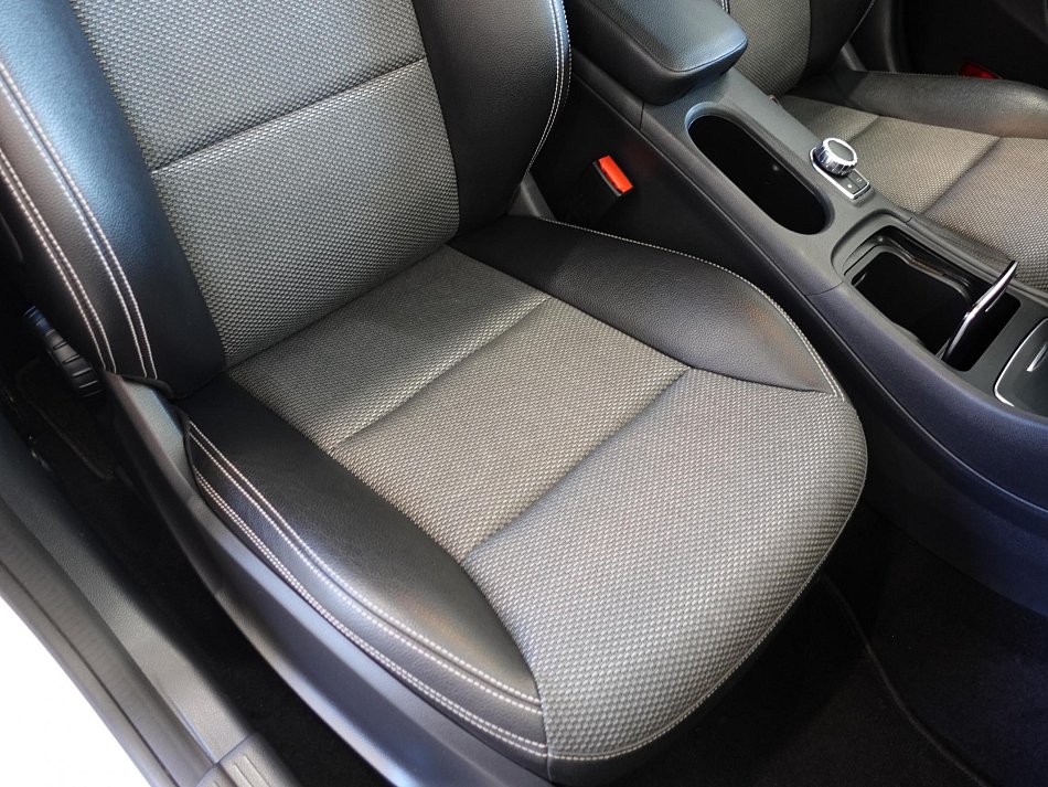 Mercedes-Benz CLA 2.2 CDi 