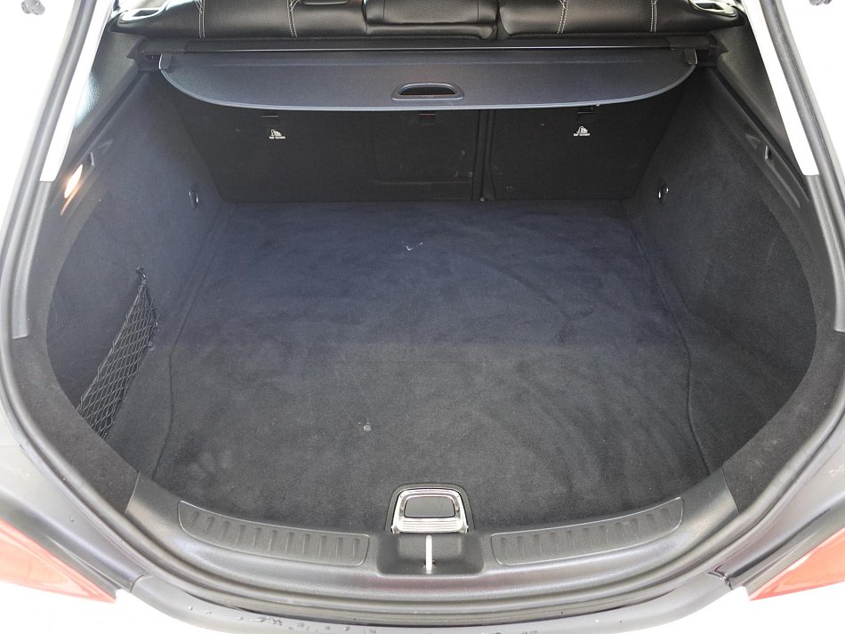 Mercedes-Benz CLA 2.2 CDi 