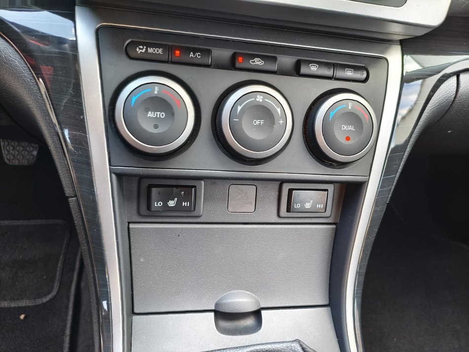 Mazda 6 2.5 i 