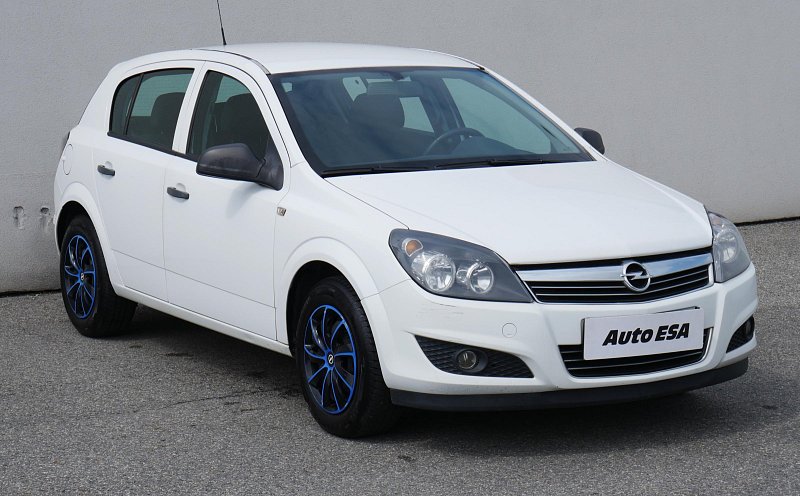 Opel Astra 1.4i 