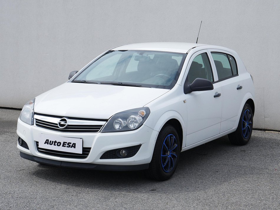 Opel Astra 1.4i 