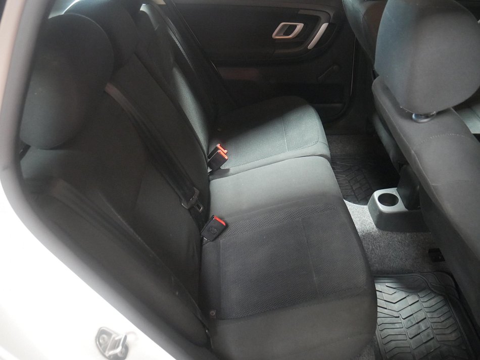 Škoda Fabia II 1.2 12V 