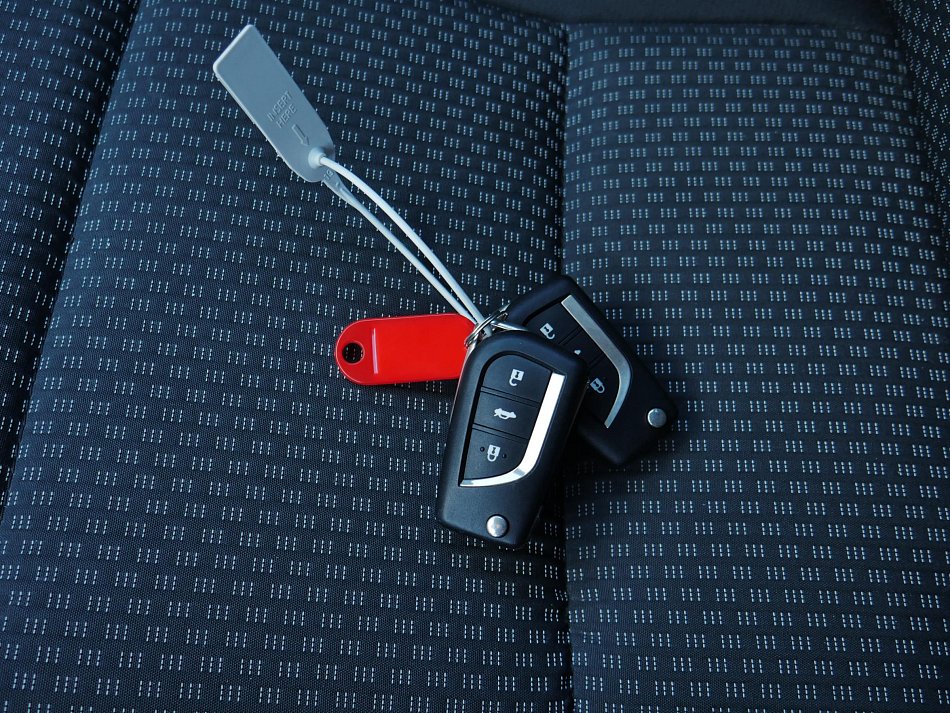 Toyota Corolla 1.6 VVT-i 