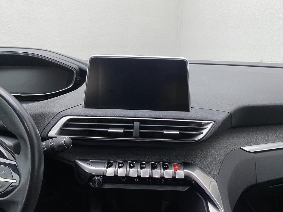 Peugeot 5008 1.2PT Allure