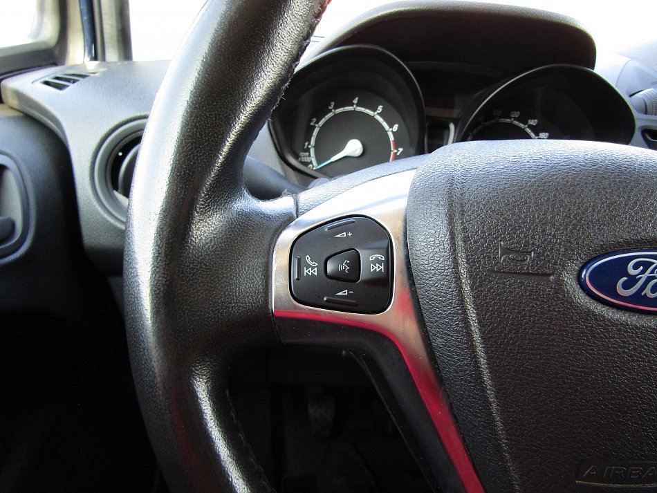 Ford Transit Courier 1.0 EB 