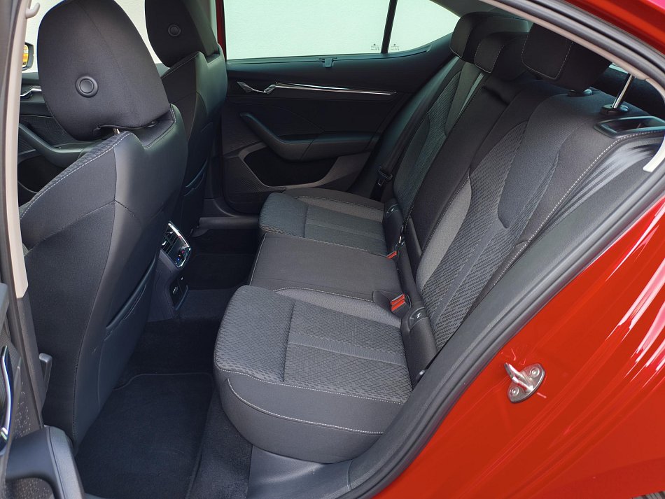 Škoda Octavia IV 1.5 TSi Style e-TEC