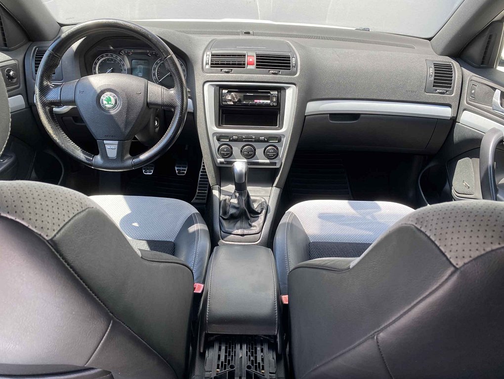 Škoda Octavia II 2.0 TFSi RS