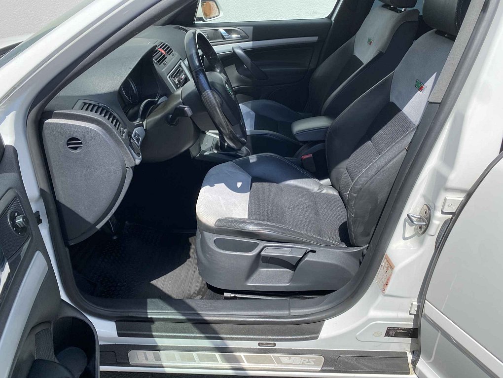 Škoda Octavia II 2.0 TFSi RS