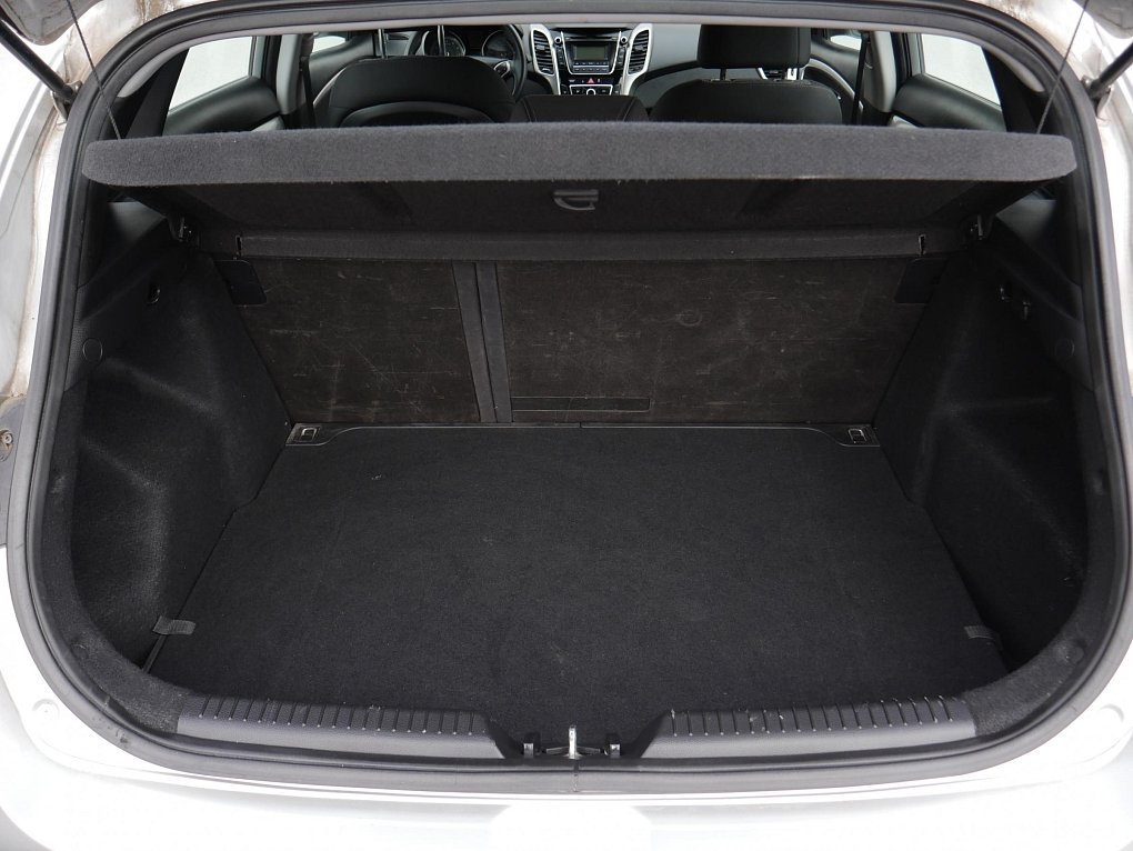 Hyundai I30 1.4 i 